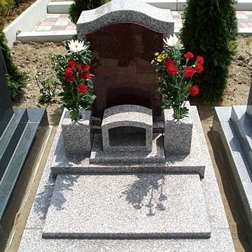 墓石 4